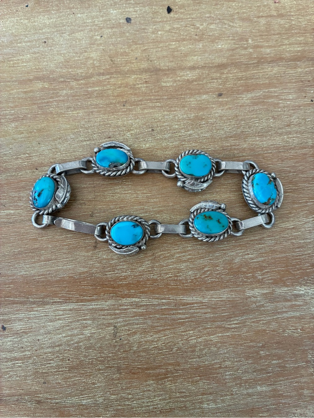 Source Unknown Turquoise and Silver Link Bracelet